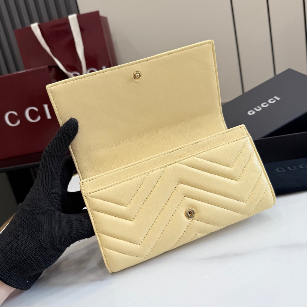 Gucci GG Marmont Yellow Leather Chain-Detail Double G Wallet