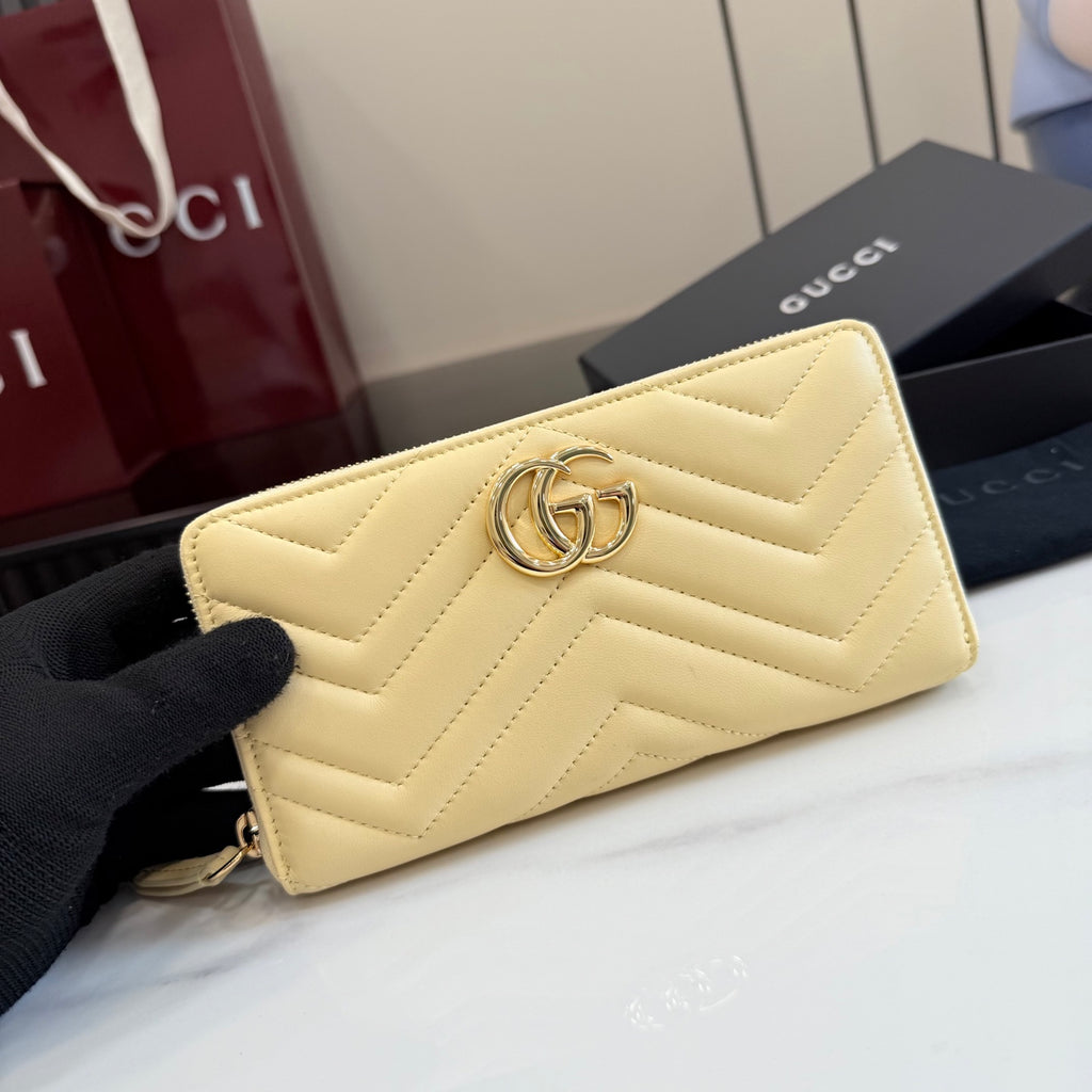 Gucci GG Marmont Yellow Leather Double G Quilted Clutch