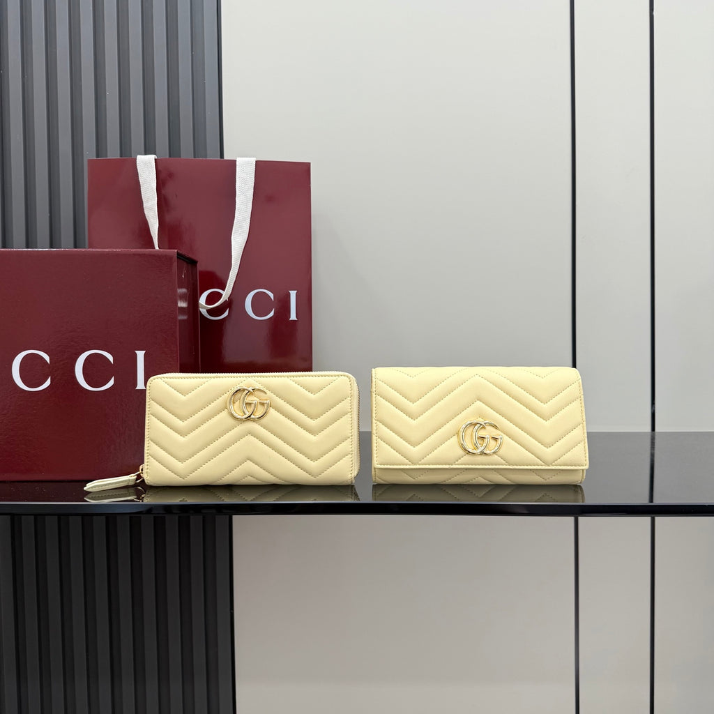 Gucci GG Marmont Black Clutch
