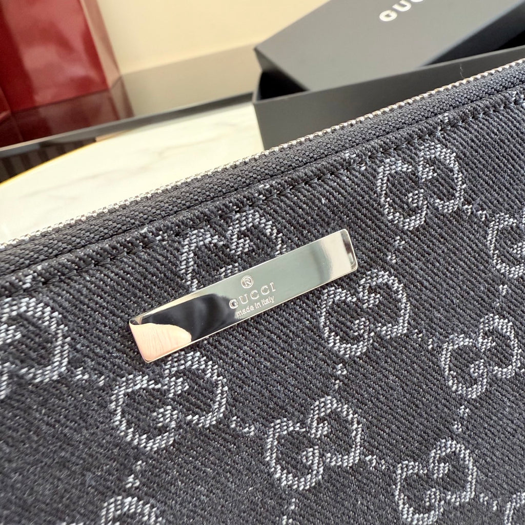 Gucci GG Marmont Black Clutch