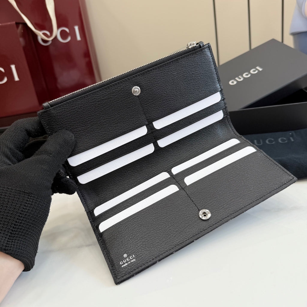 Gucci GG Marmont Black Clutch
