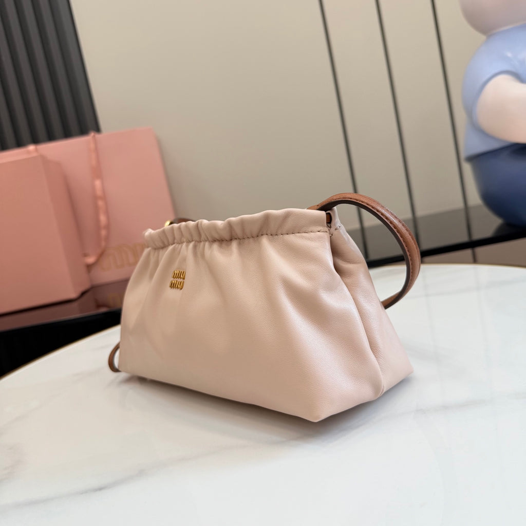 Miu Miu Pink Leather Butterfly-Motif Bow Butterfly Shoulder Bag