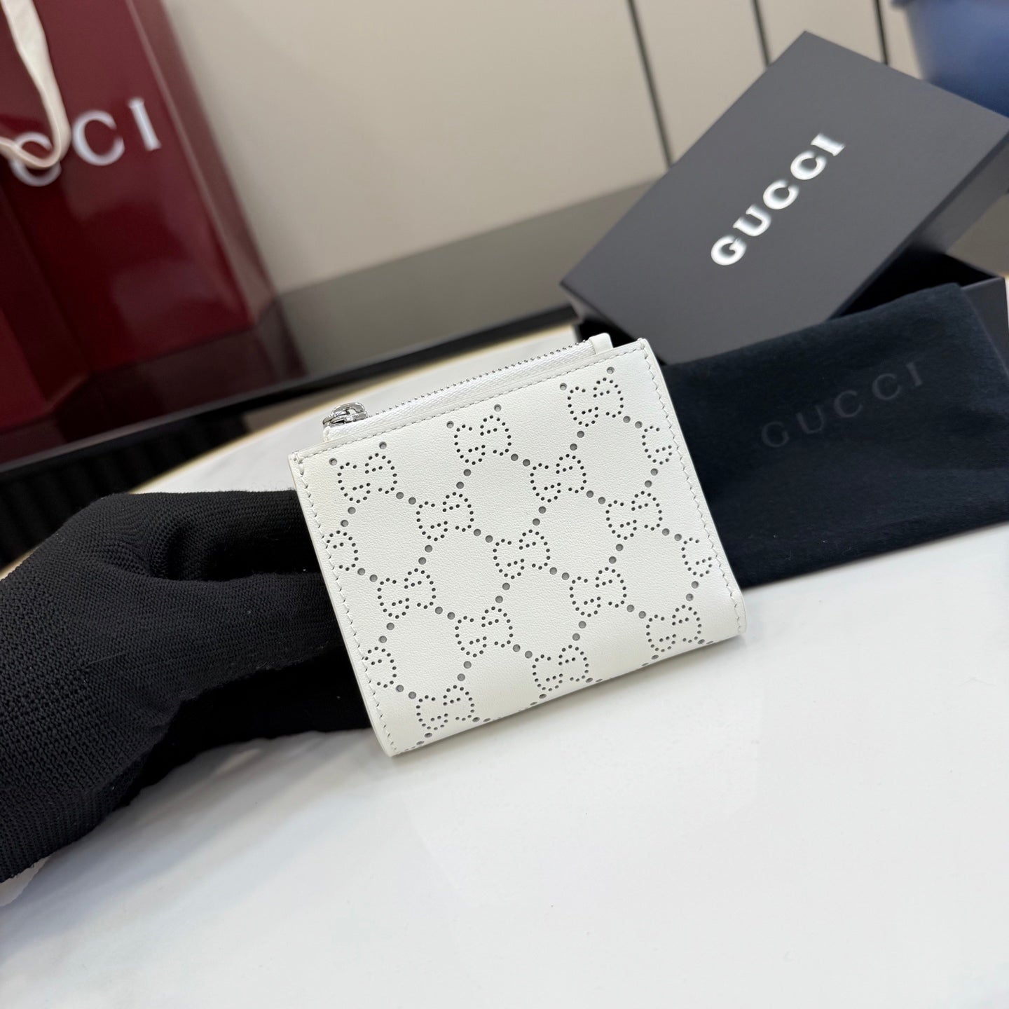 Gucci White Leather Openwork Wallet