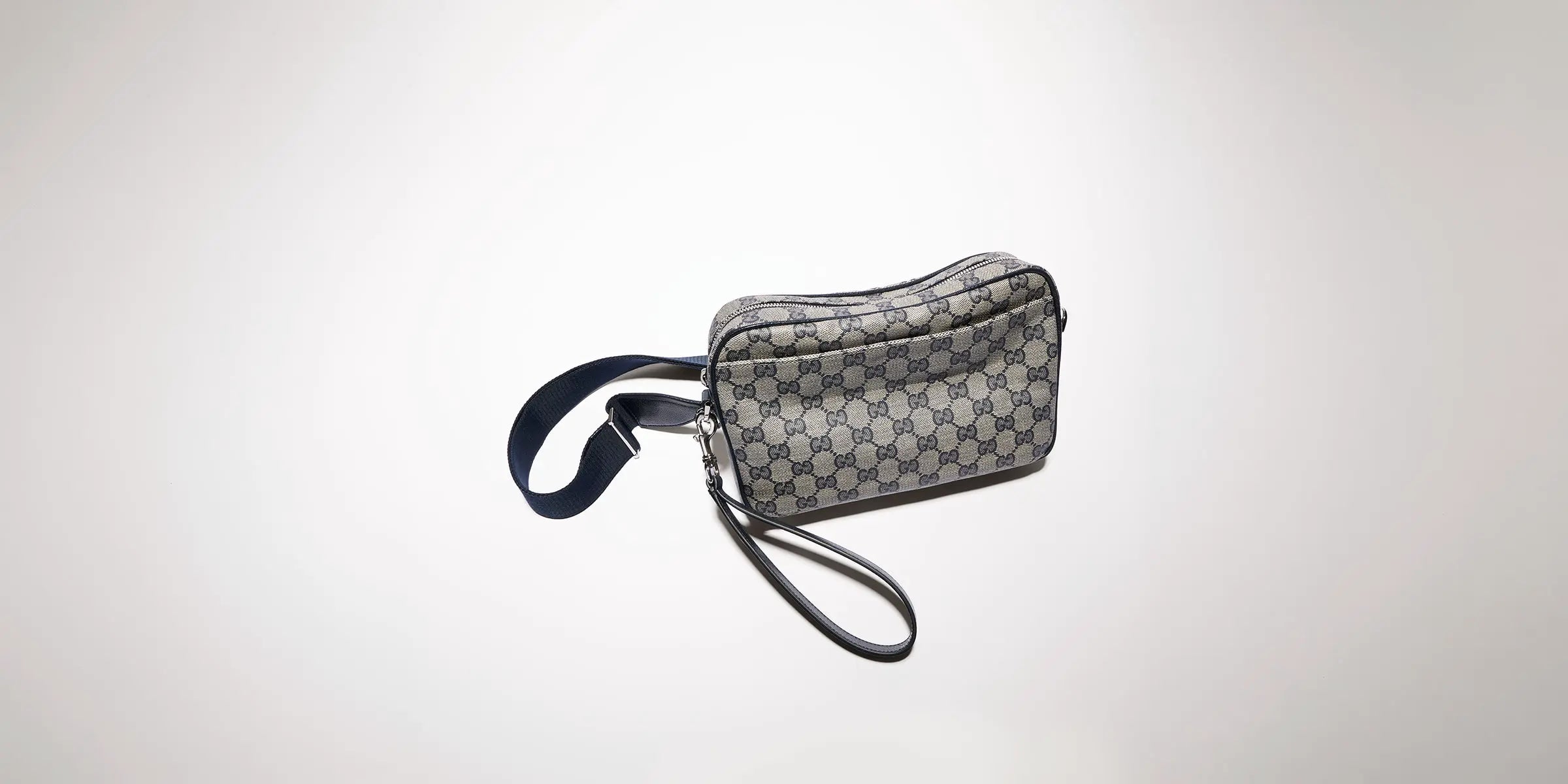 Miu Miu Pink Leather Butterfly-Motif Bow Butterfly Shoulder Bag